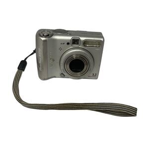 Canon Powershot A510 Camera - 3.2MP — 4x Opt Zoom — TESTED